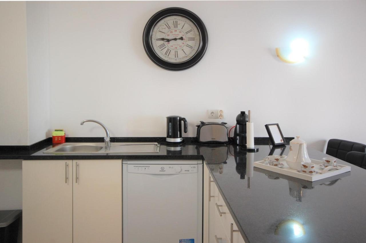Vila Mar Praia - Free Wifi - 50 M From The Beach Armacao de Pera Ngoại thất bức ảnh